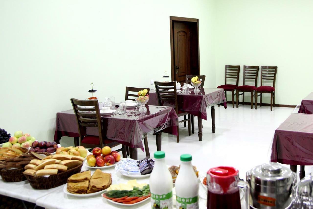 Hotel Aral Νούκους Εξωτερικό φωτογραφία