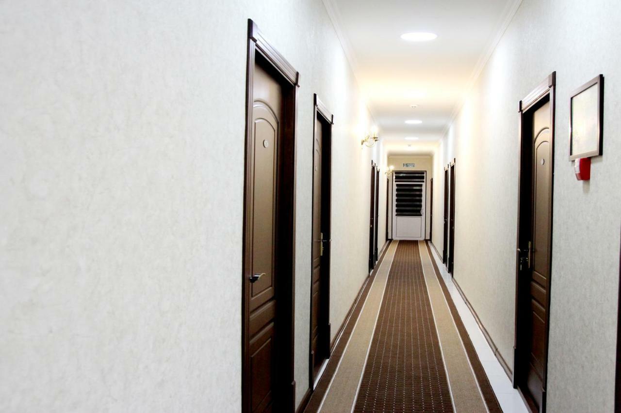 Hotel Aral Νούκους Εξωτερικό φωτογραφία